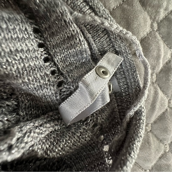 Small knitted top - Picture 2 of 2